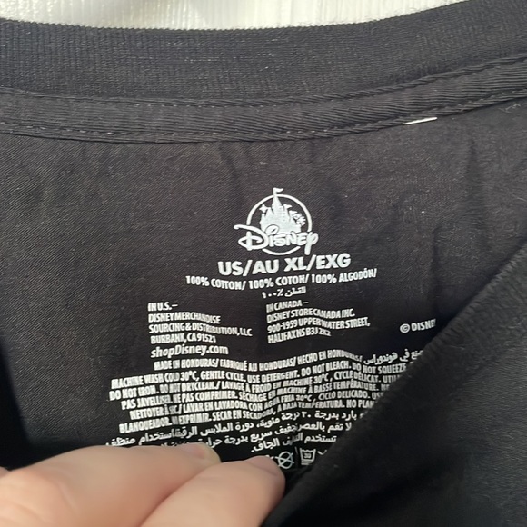 Disneyland Women’s Black Graphic Tee Size XL - Picture 2 of 3